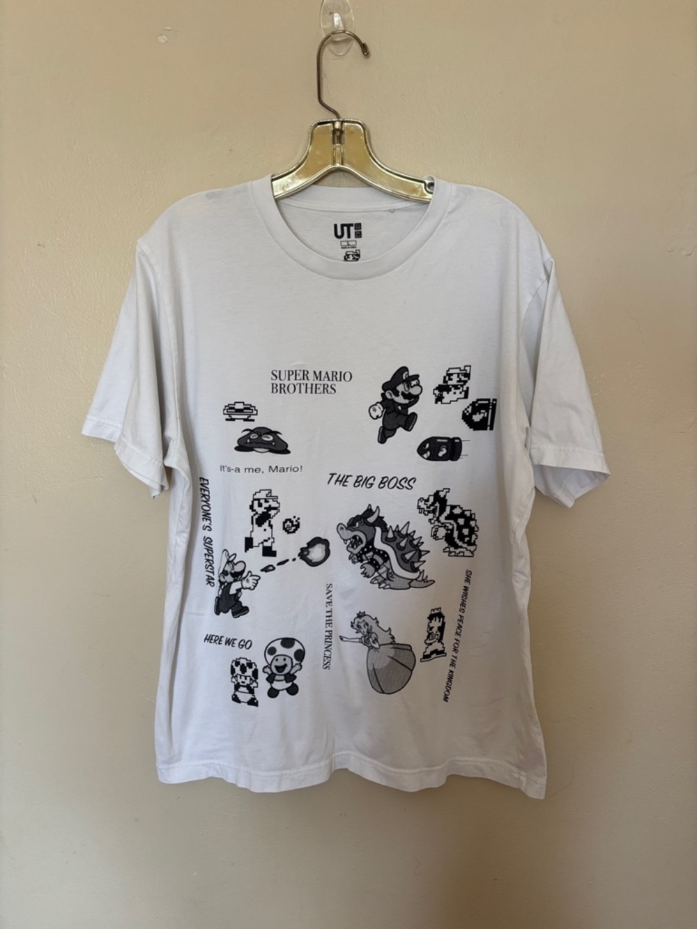 Nintendo White Long Sleeve Super Mario Bros Graphic Tee